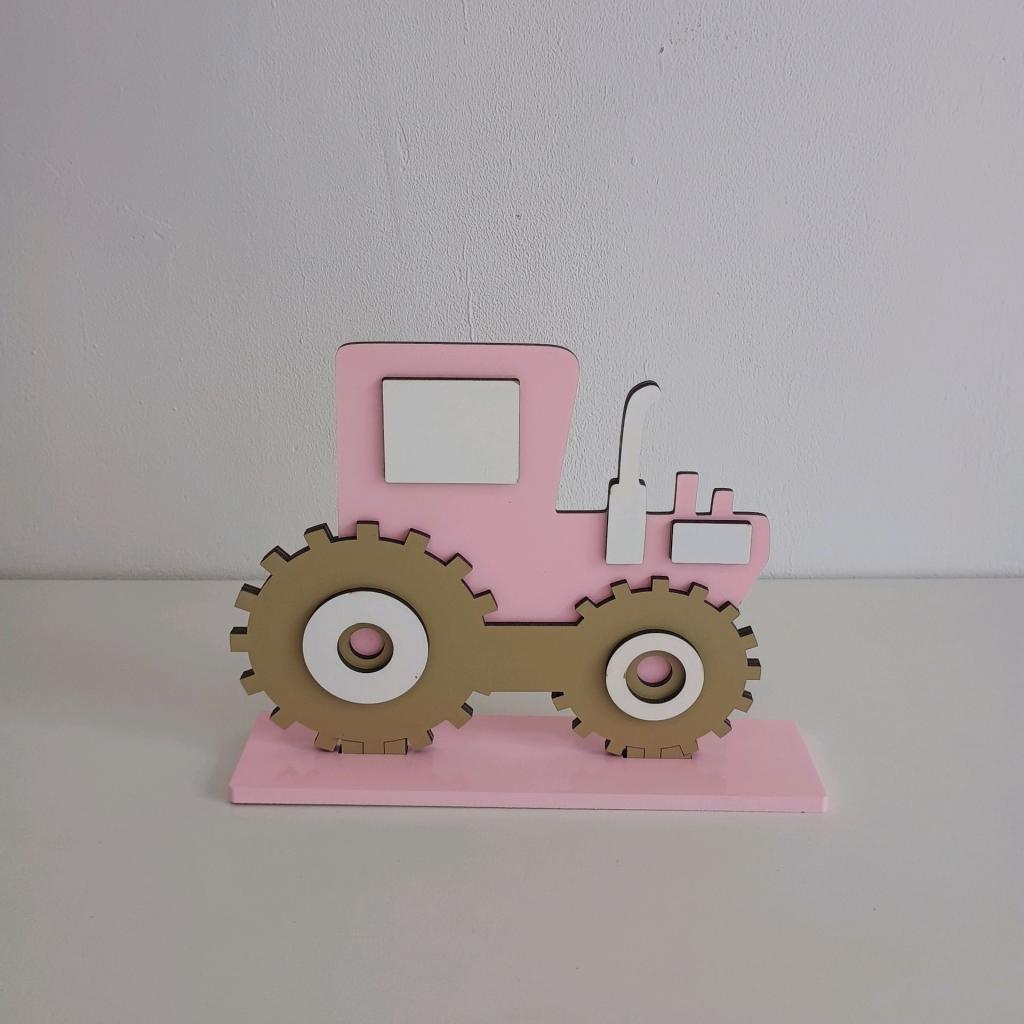 Trator Rosa Em Mdf Fazedinha - Mary Decor Festas & Locações