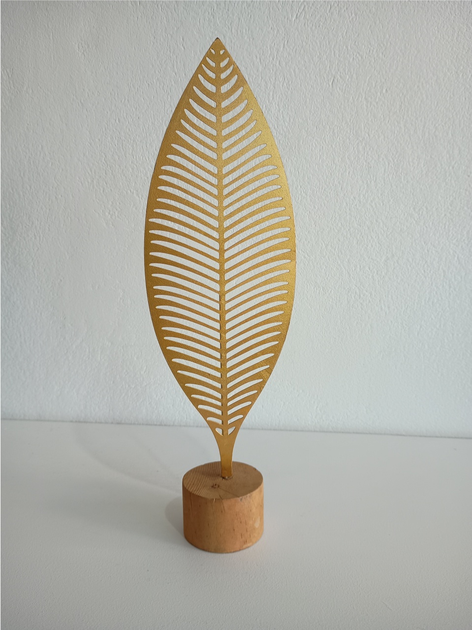 Folha Dourada Iten Decorativo  - Mary Decor Festas & Locações