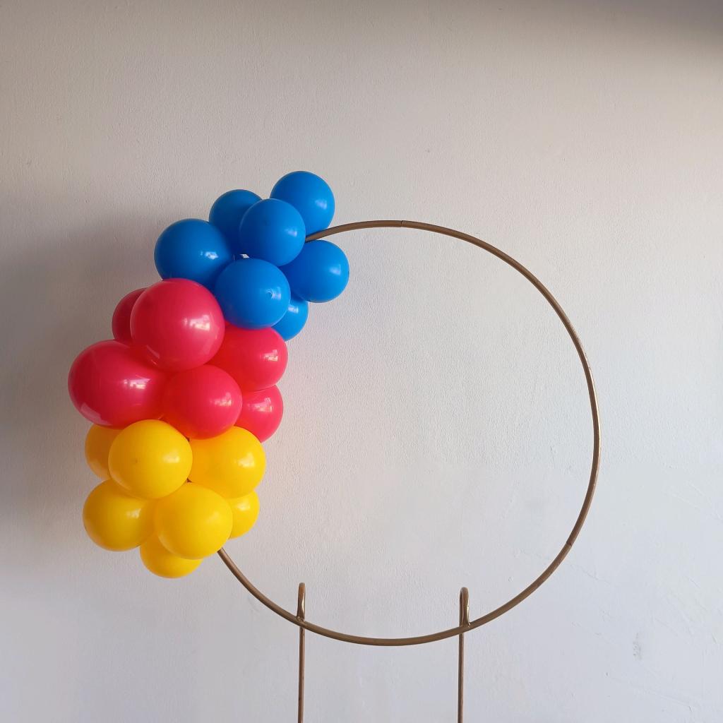 Mini Arco de Balão ( Não Inclui A Estrutura Redonda) - Mary Decor Festas & Locações