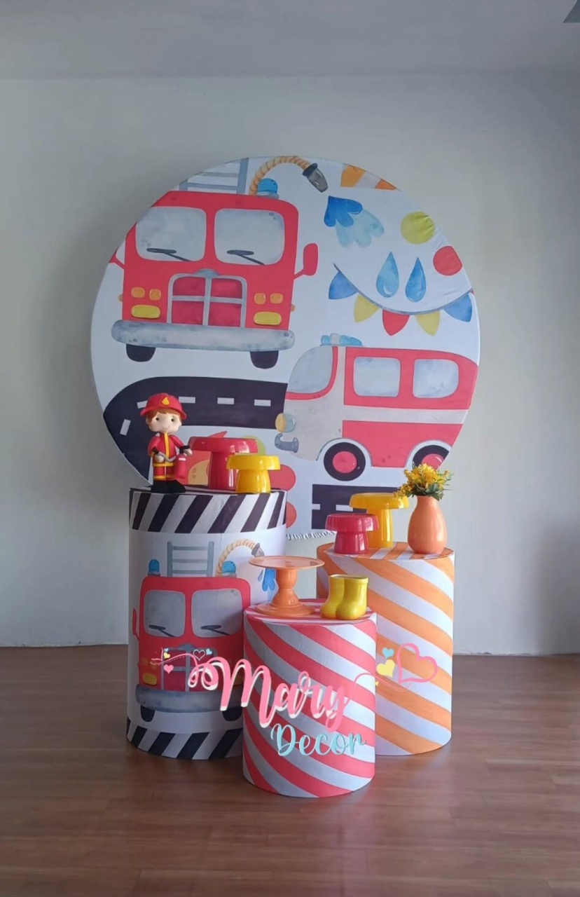 Bombeiro  Kit Só Um Bolinho - Mary Decor Festas & Locações