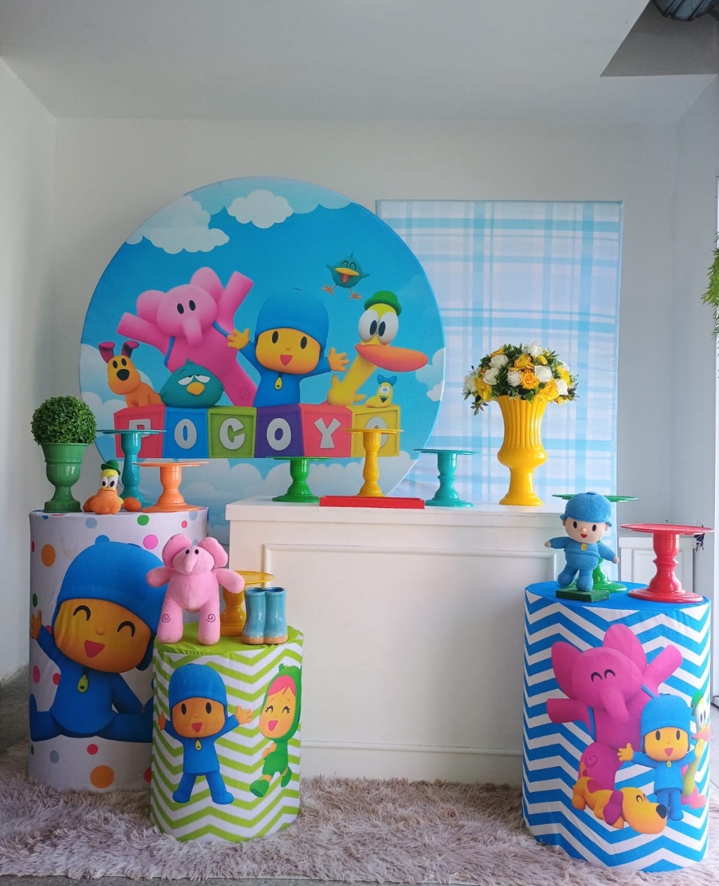 Pocoyo  Kit Comemore - Mary Decor Festas & Locações