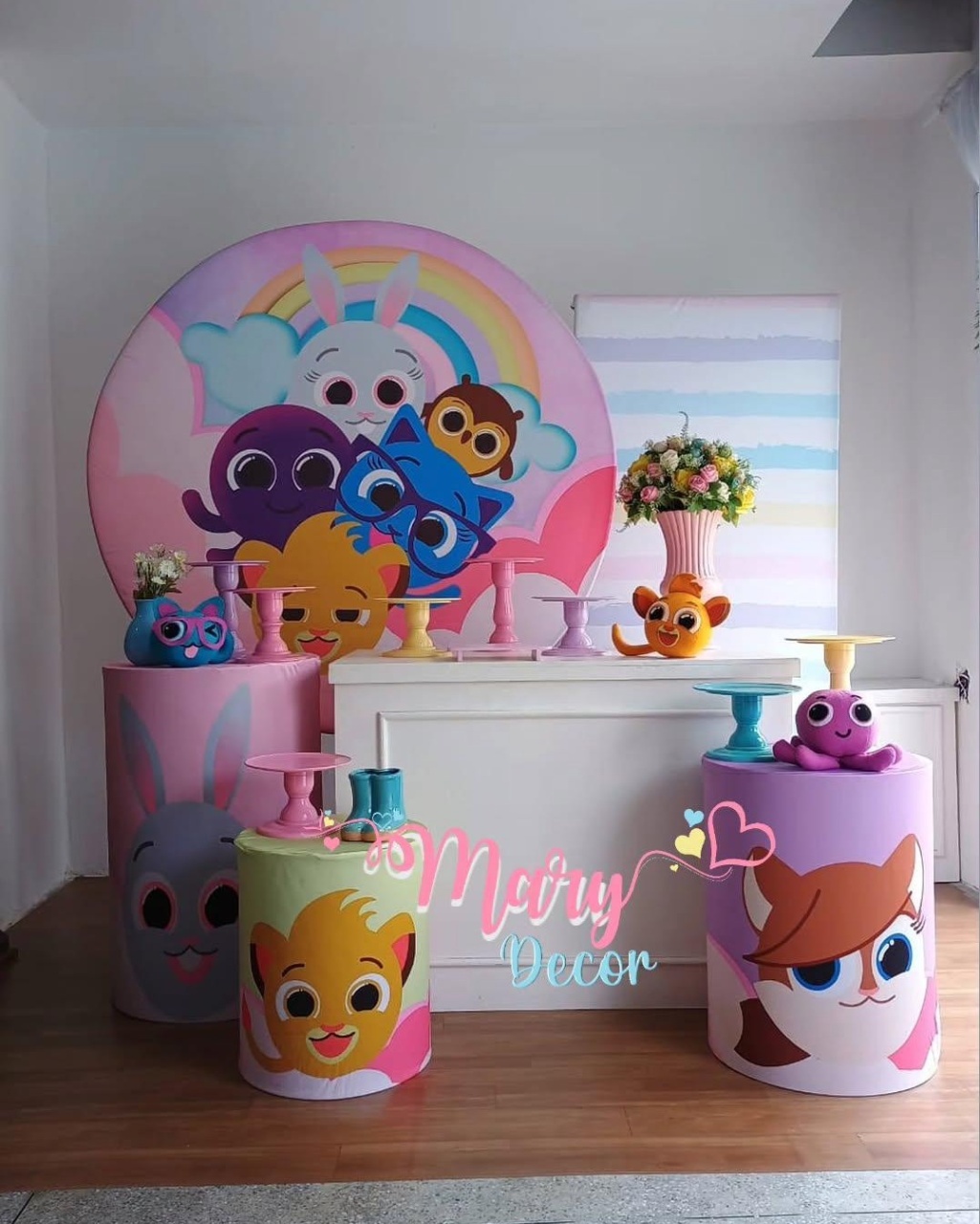 Bolo Fofo Menina Kit Comemore - Mary Decor Festas & Locações