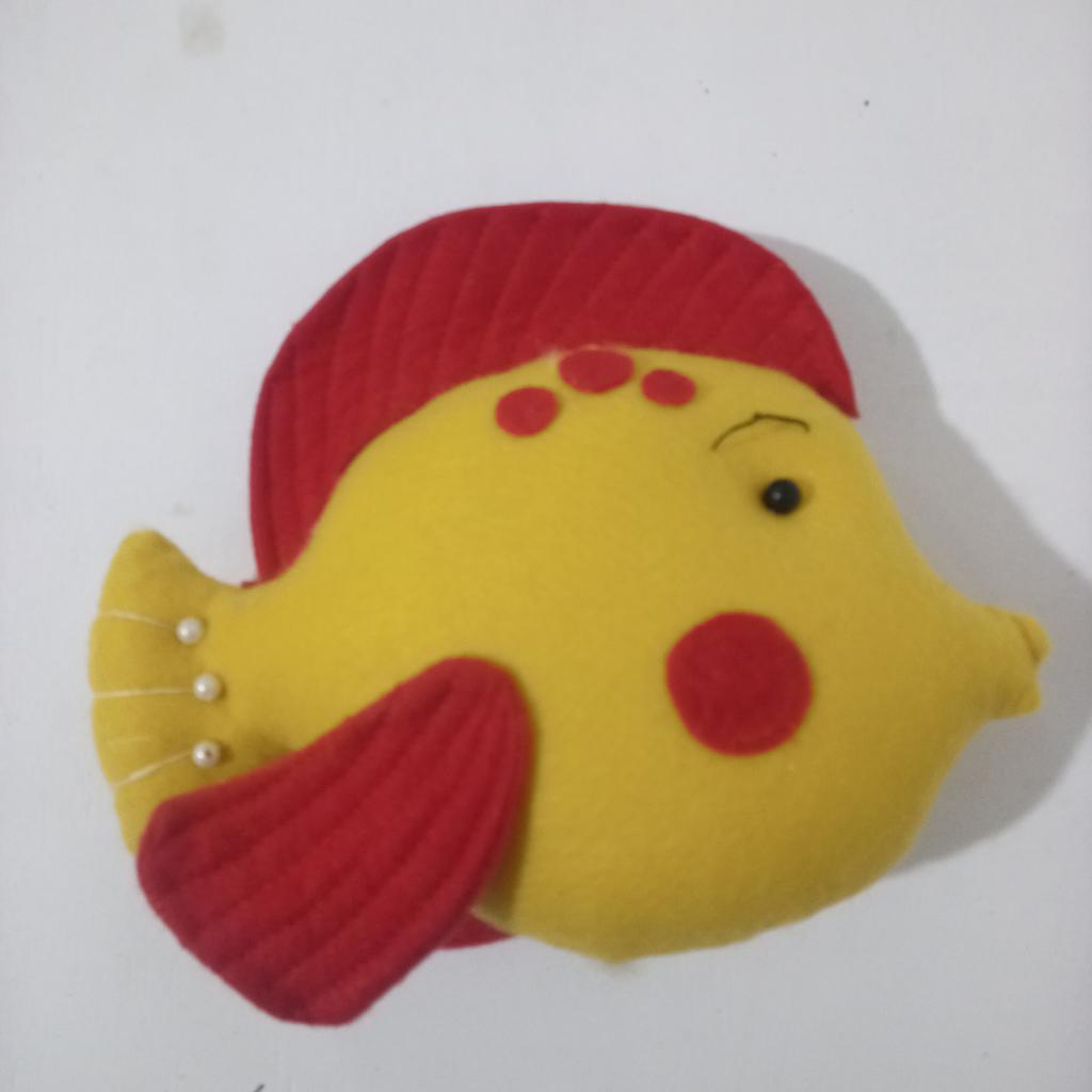 Peixinho Amarelo - Mary Decor Festas & Locações