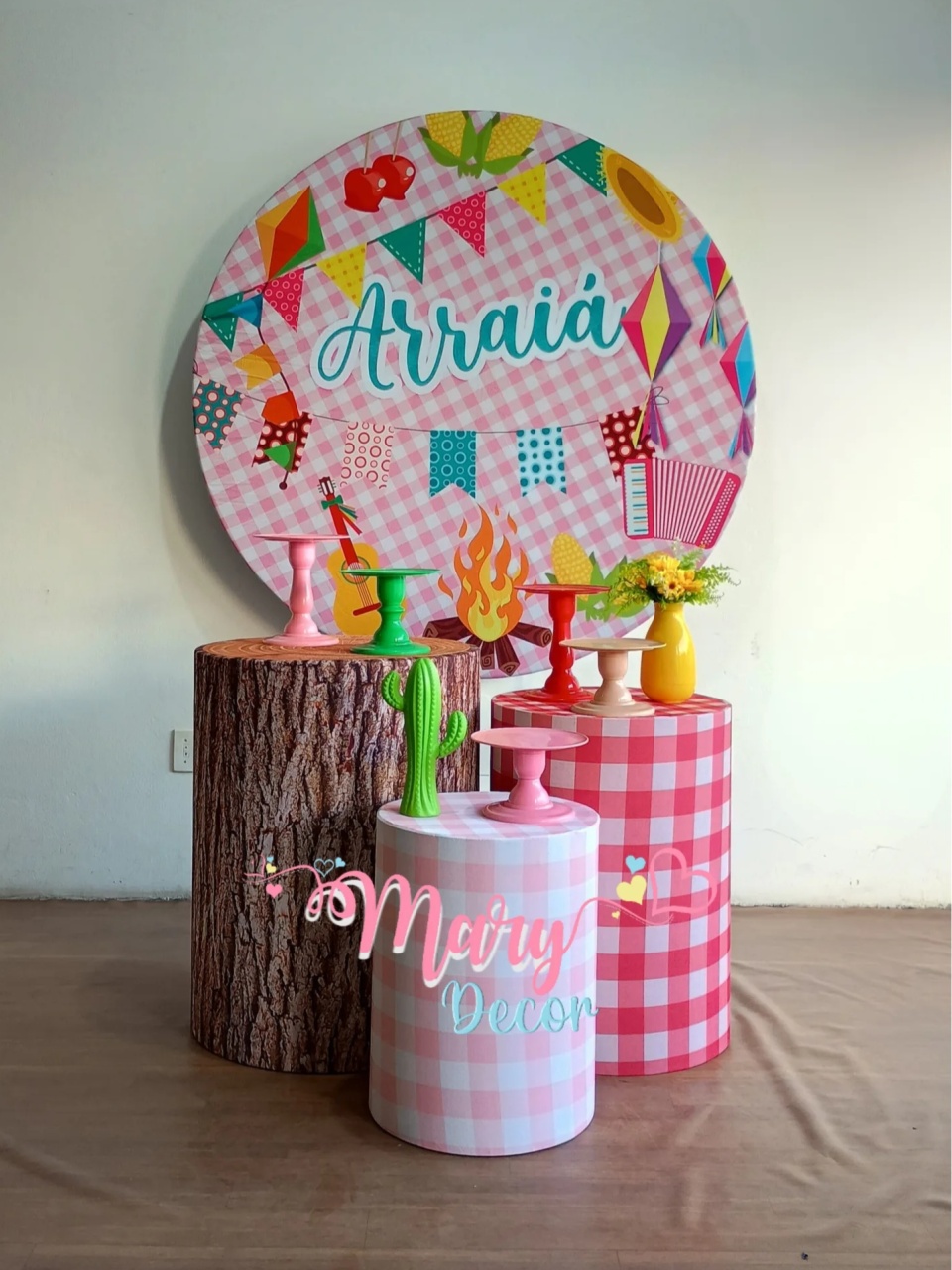Arraia Kit Só Um Bolinho   - Mary Decor Festas & Locações