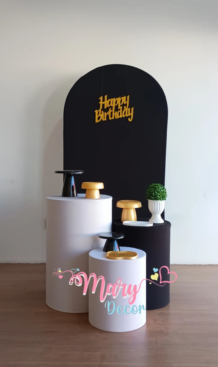 Celebre Básico Preto E Dourado - Mary Decor Festas & Locações