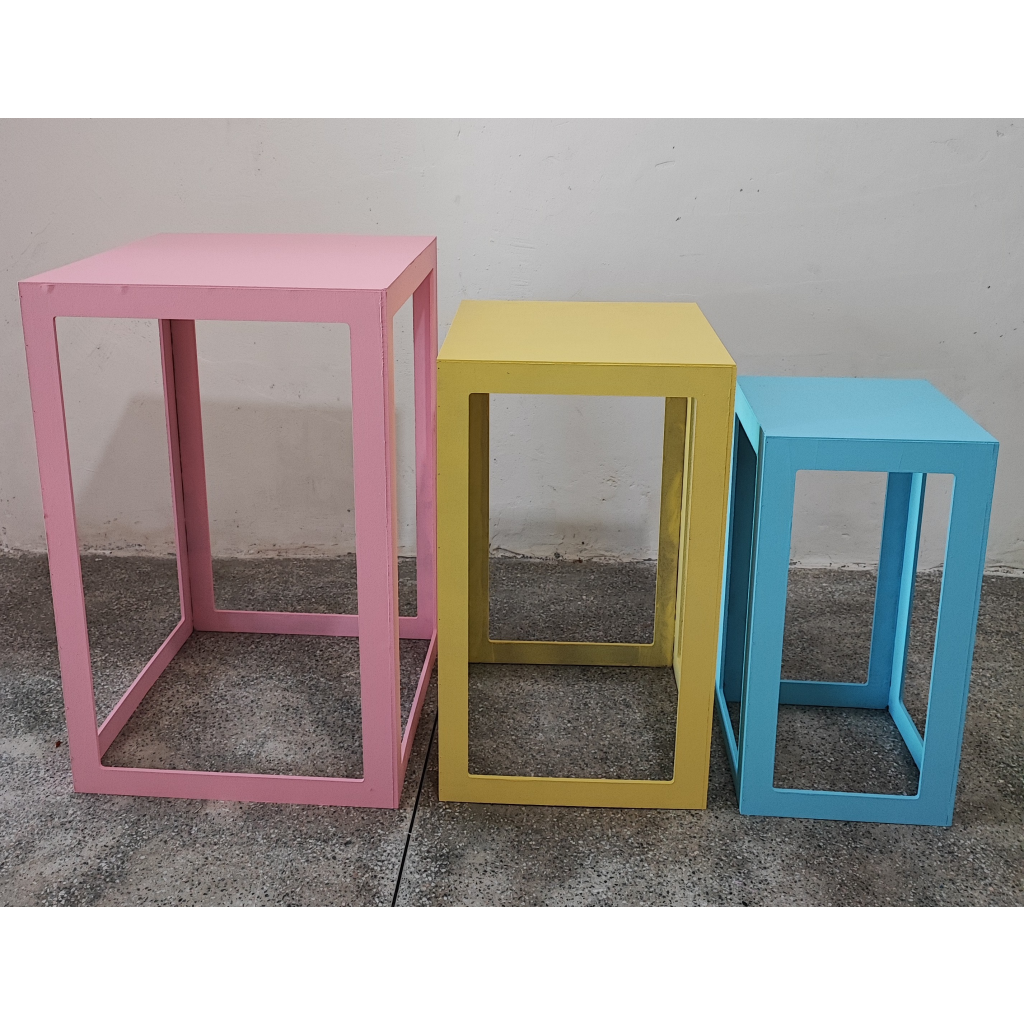 Trio de Mesa Cubo Candy Color Menina - Mary Decor Festas & Locações