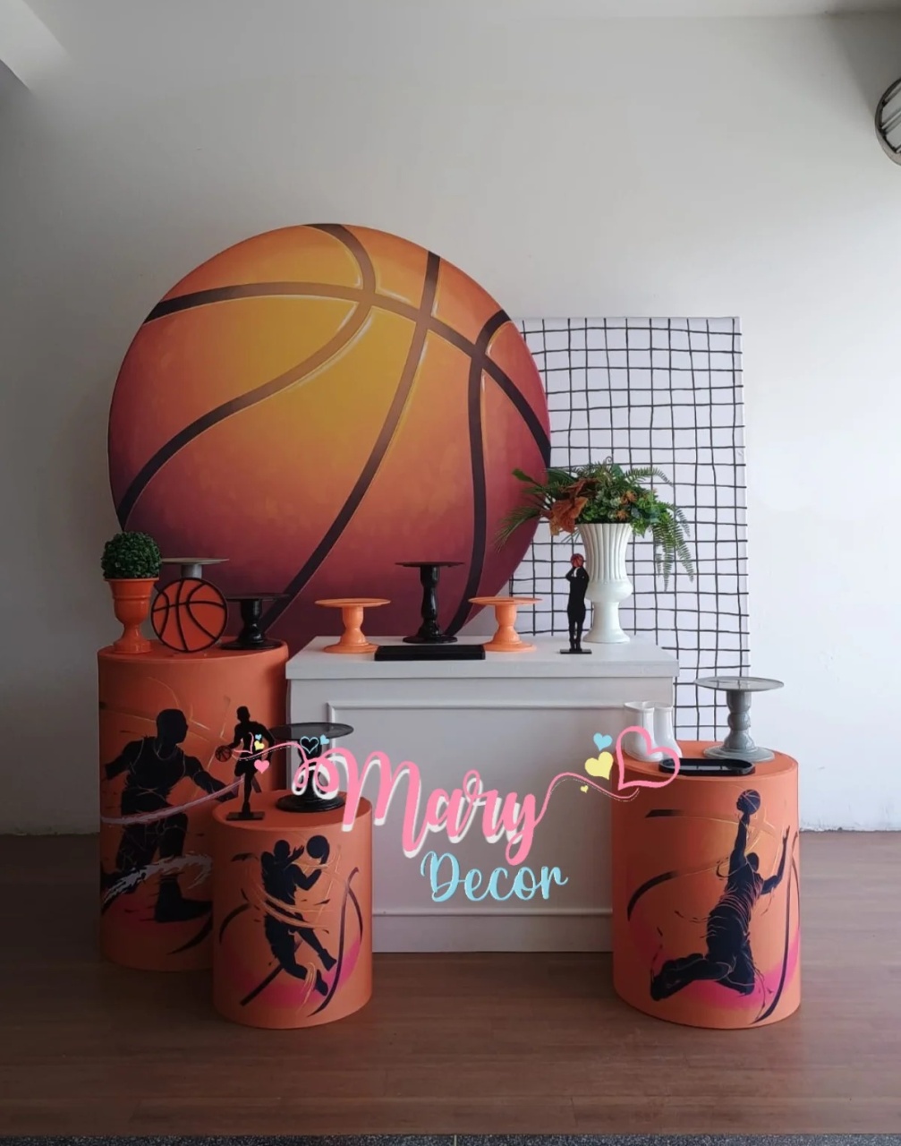 Basquete Kit Comemore  - Mary Decor Festas & Locações