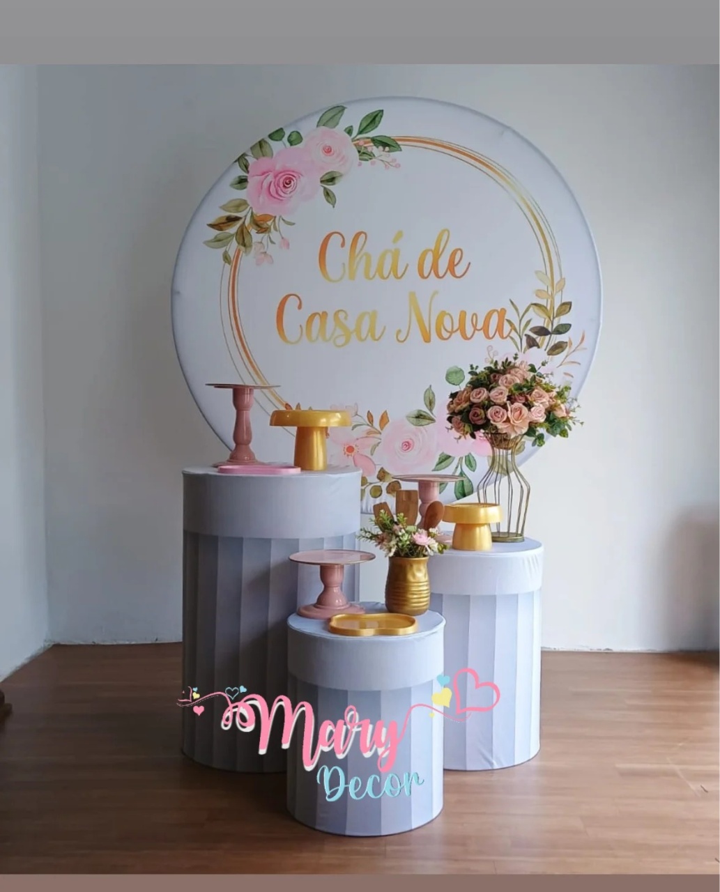 Chá de Casa Nova Rosa E Dourado  Kit Só Um Bolinho Adulto  - Mary Decor Festas & Locações