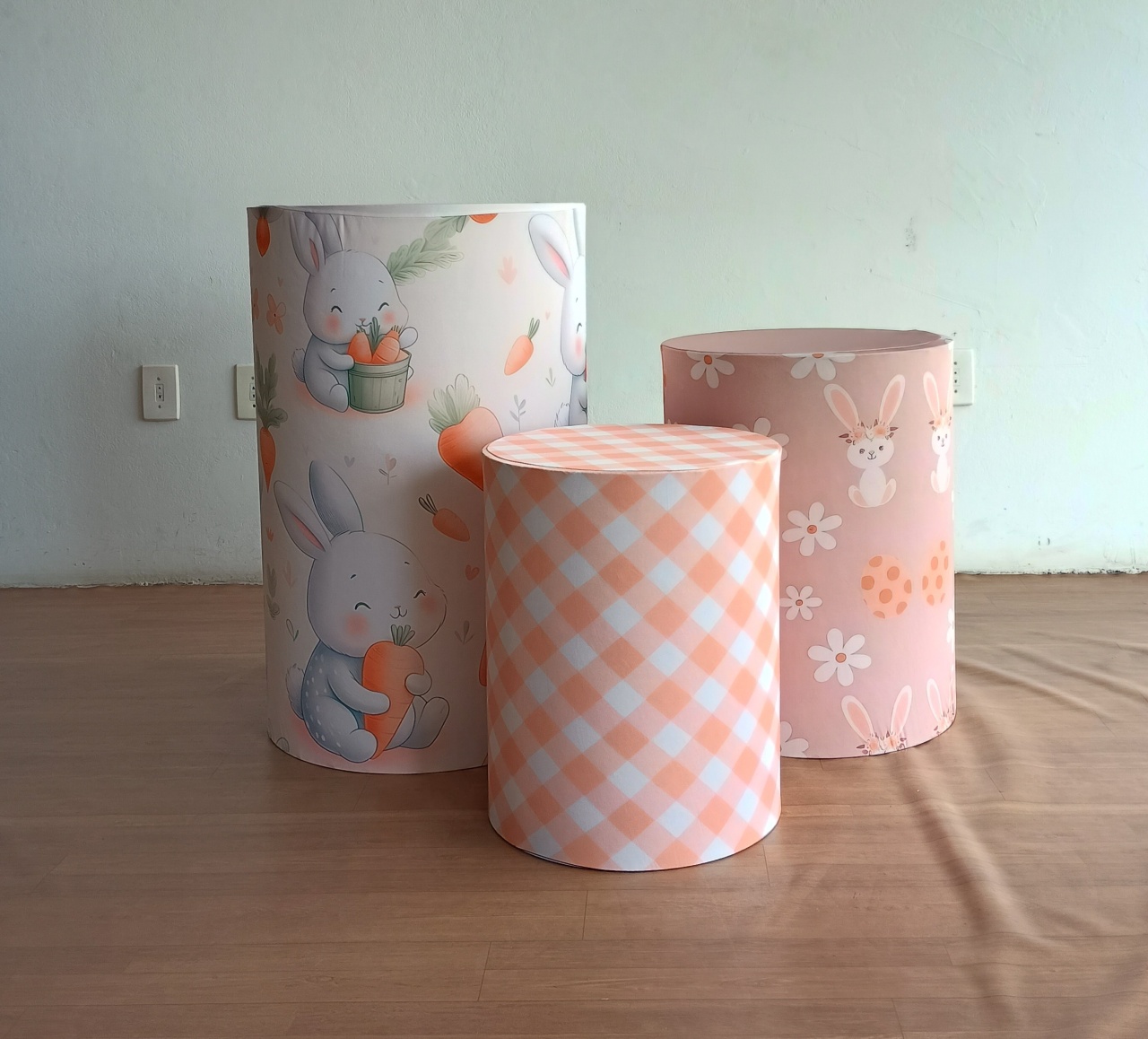 Capas de Cilindro Páscoa  - Mary Decor Festas & Locações