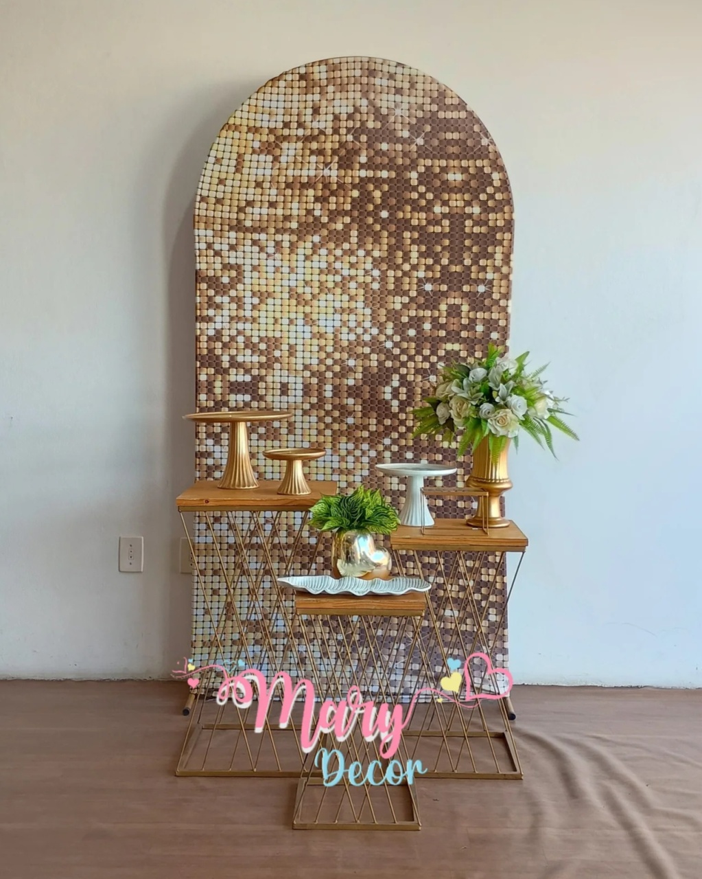 Dourado Com Branco Kit Celebre 01 - Mary Decor Festas & Locações