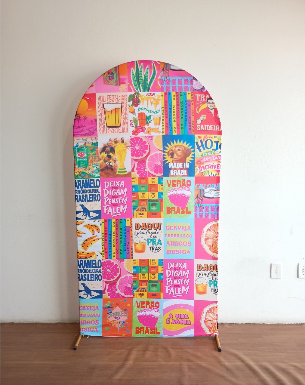 Brasilidades Veste Fácil Painel Romano - Mary Decor Festas & Locações