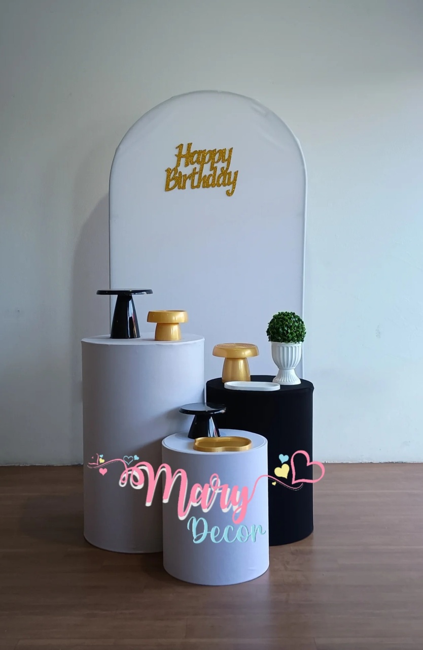 Celebre Básico  Branco E Preto E Dourado - Mary Decor Festas & Locações
