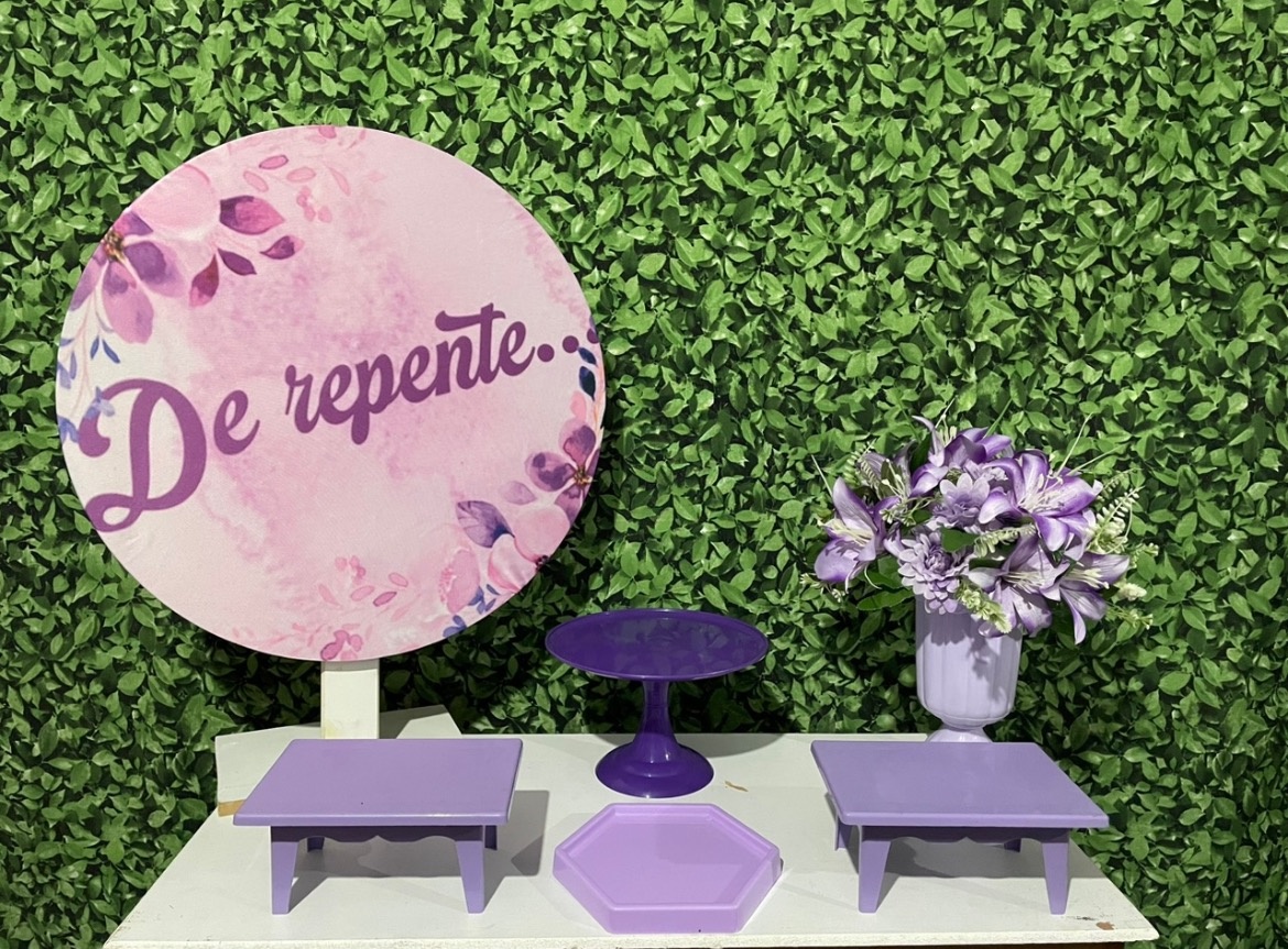 Kit Mesa Adulto de Repente… - Pegue Monte das Amigas