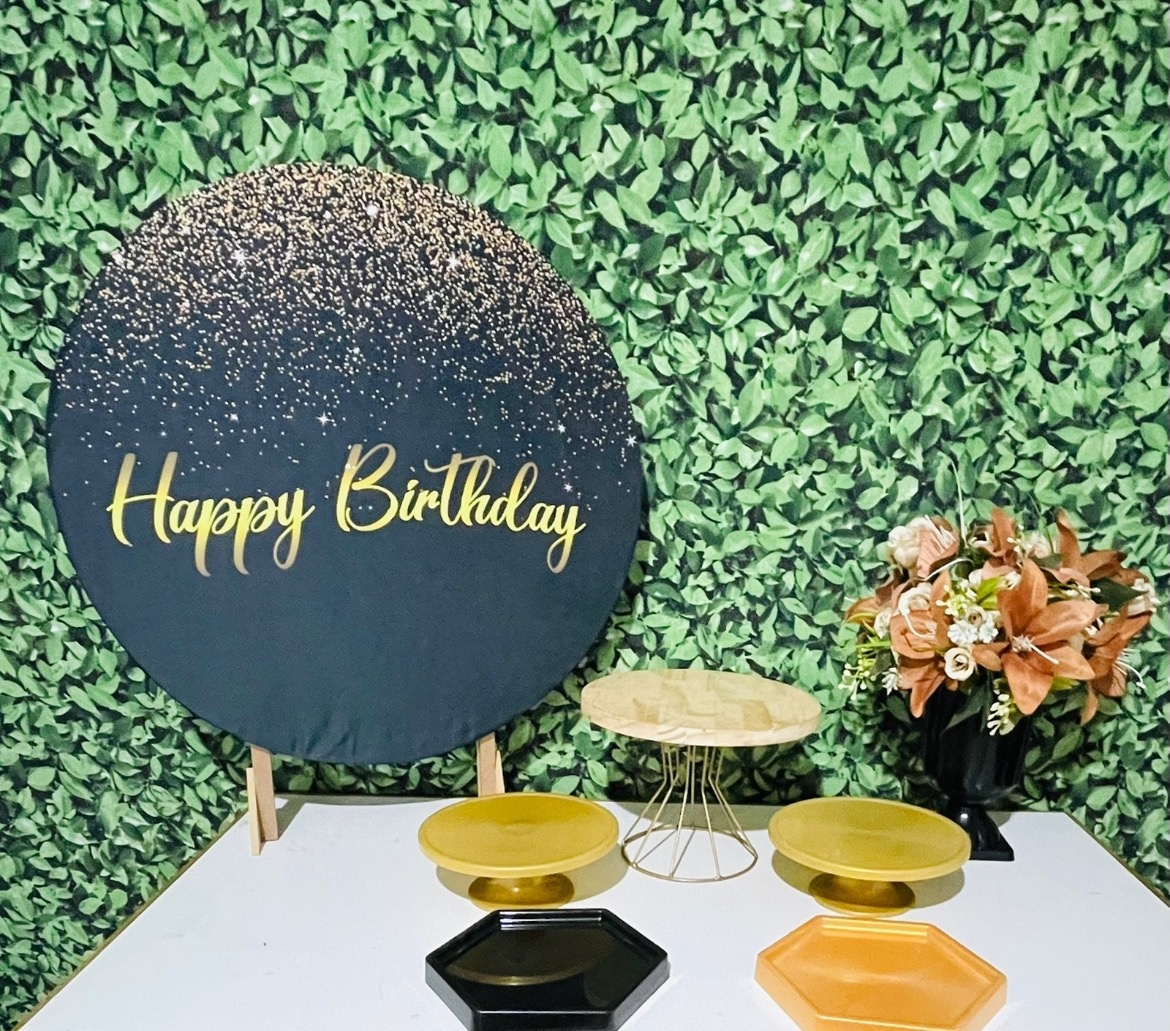 Kit Mesa Adulto Happy Birthday 4 - Pegue Monte das Amigas