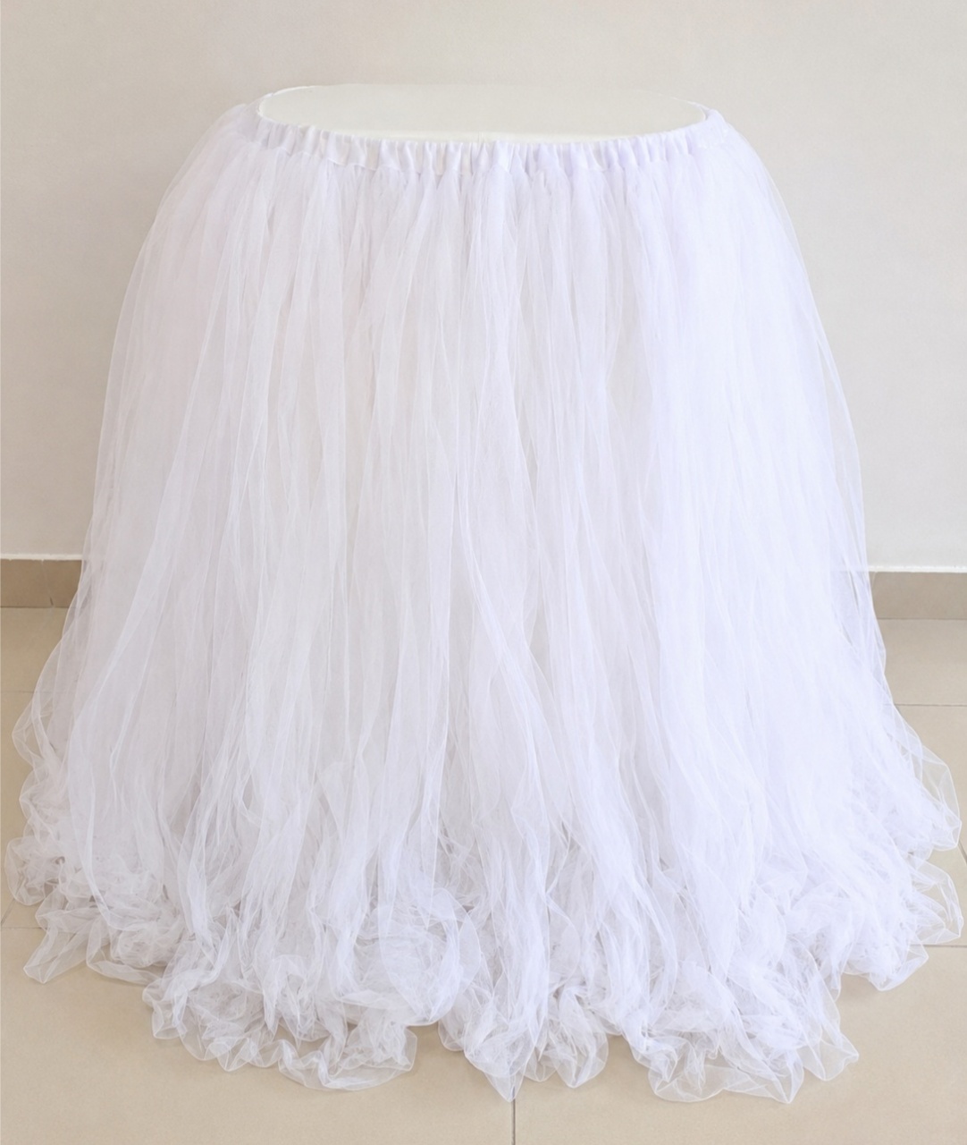 Saia de Tule Bca - Artebelle Comemorações
