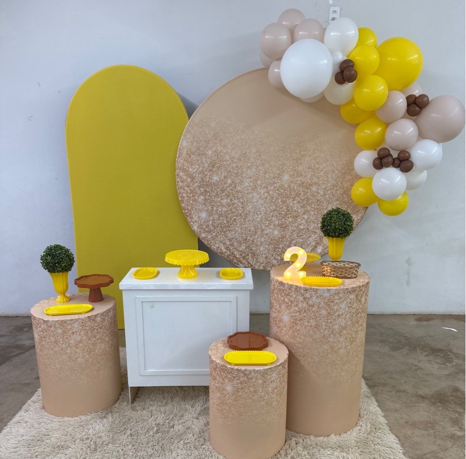 Kit Safira Amarelo Com Balões - Maria Luiza Cardoso Barbosa