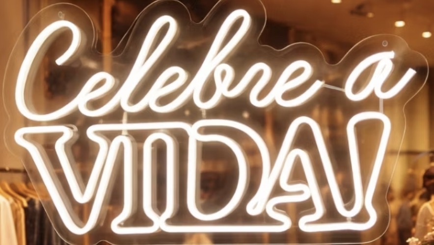 Led Celebre A Vida - Maria Luiza Cardoso Barbosa