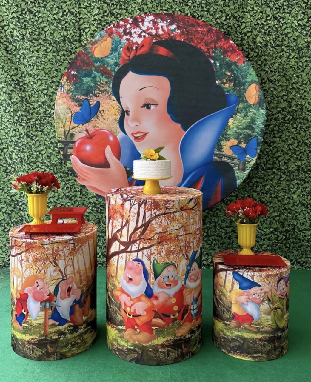 Kit Bronze Branca de Neve E Os 7 Anões - Maria Luiza Cardoso Barbosa