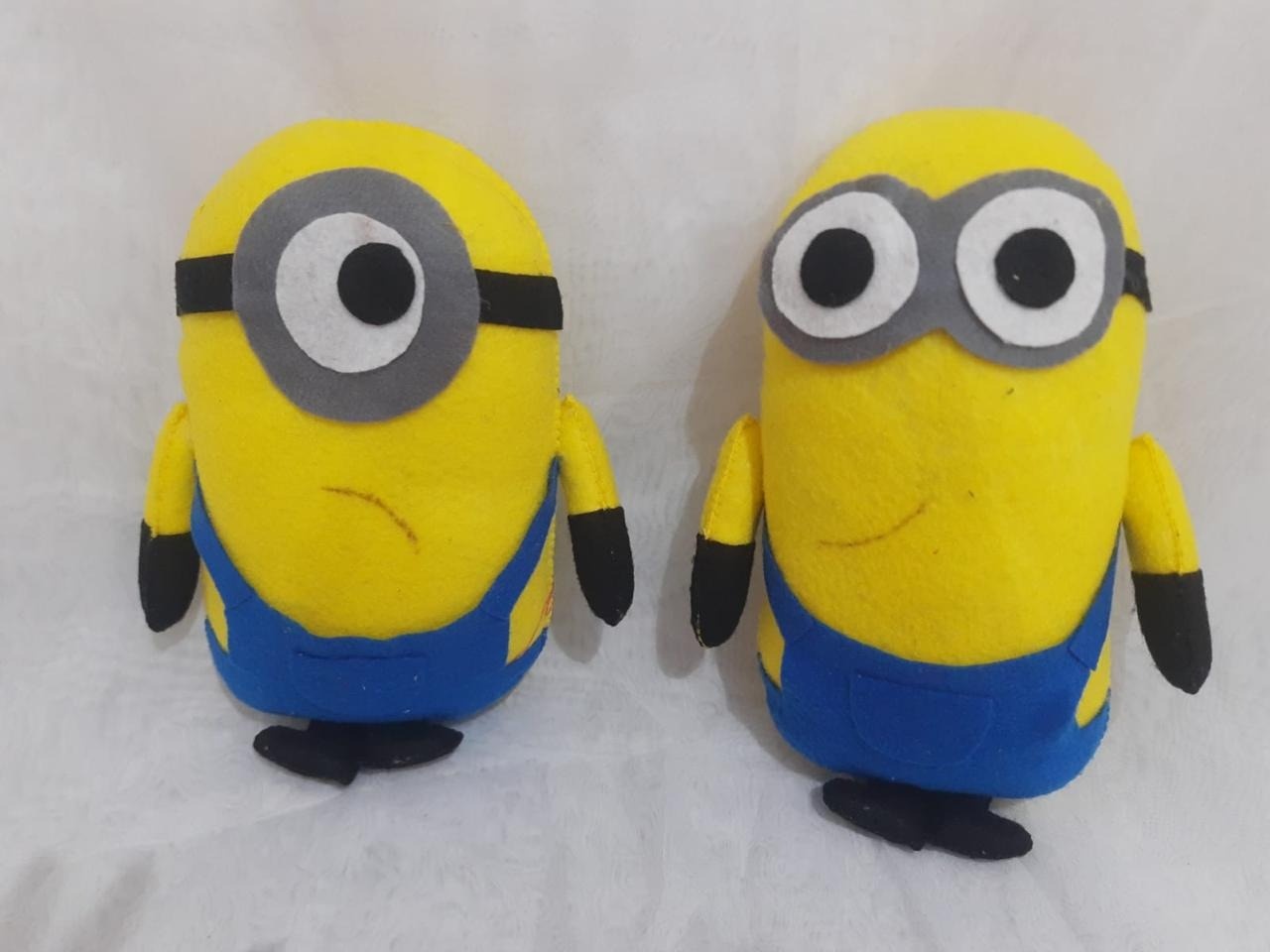Kit de Pelúcias Minions  - Michelle Almeida Festas 