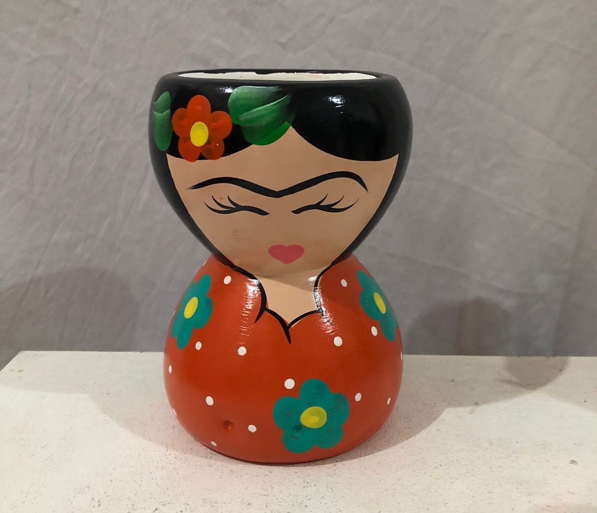 Acessório Frida Laranja Cerâmica  - Michelle Almeida Festas 