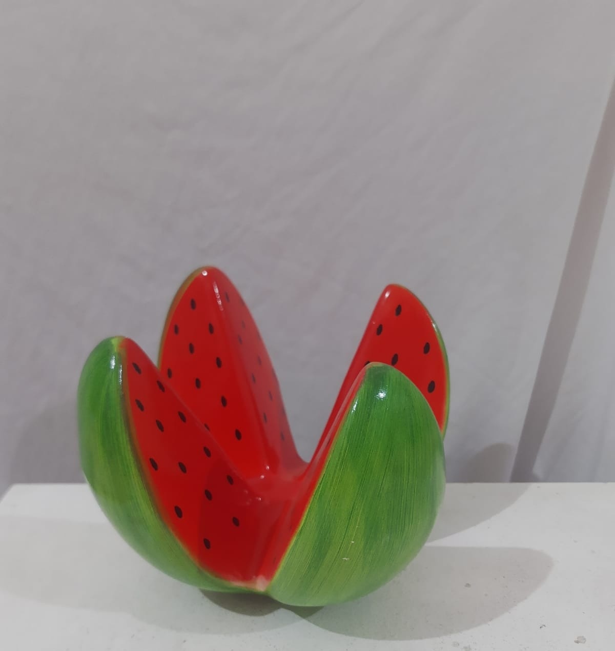 Acessório Melancia Cortada Cerâmica  - Michelle Almeida Festas 