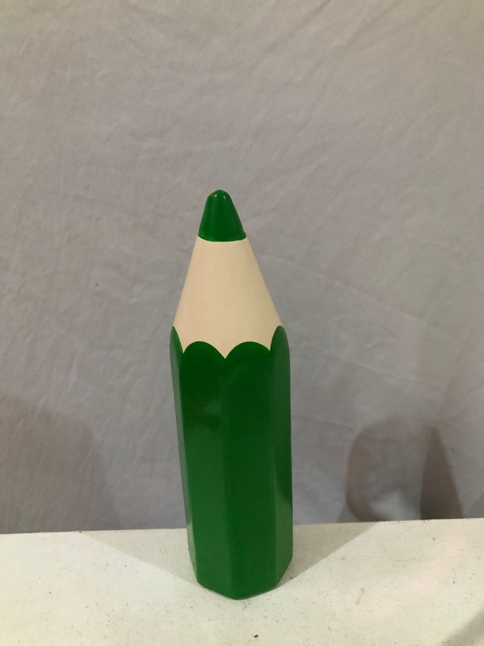 Acessório Lápis Verde Cerâmica  - Michelle Almeida Festas 