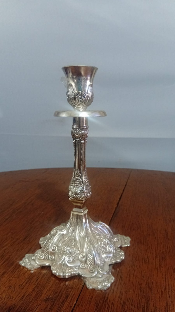 Castiçal Clássico Único Prt 20X4Cm - Beck Decorações