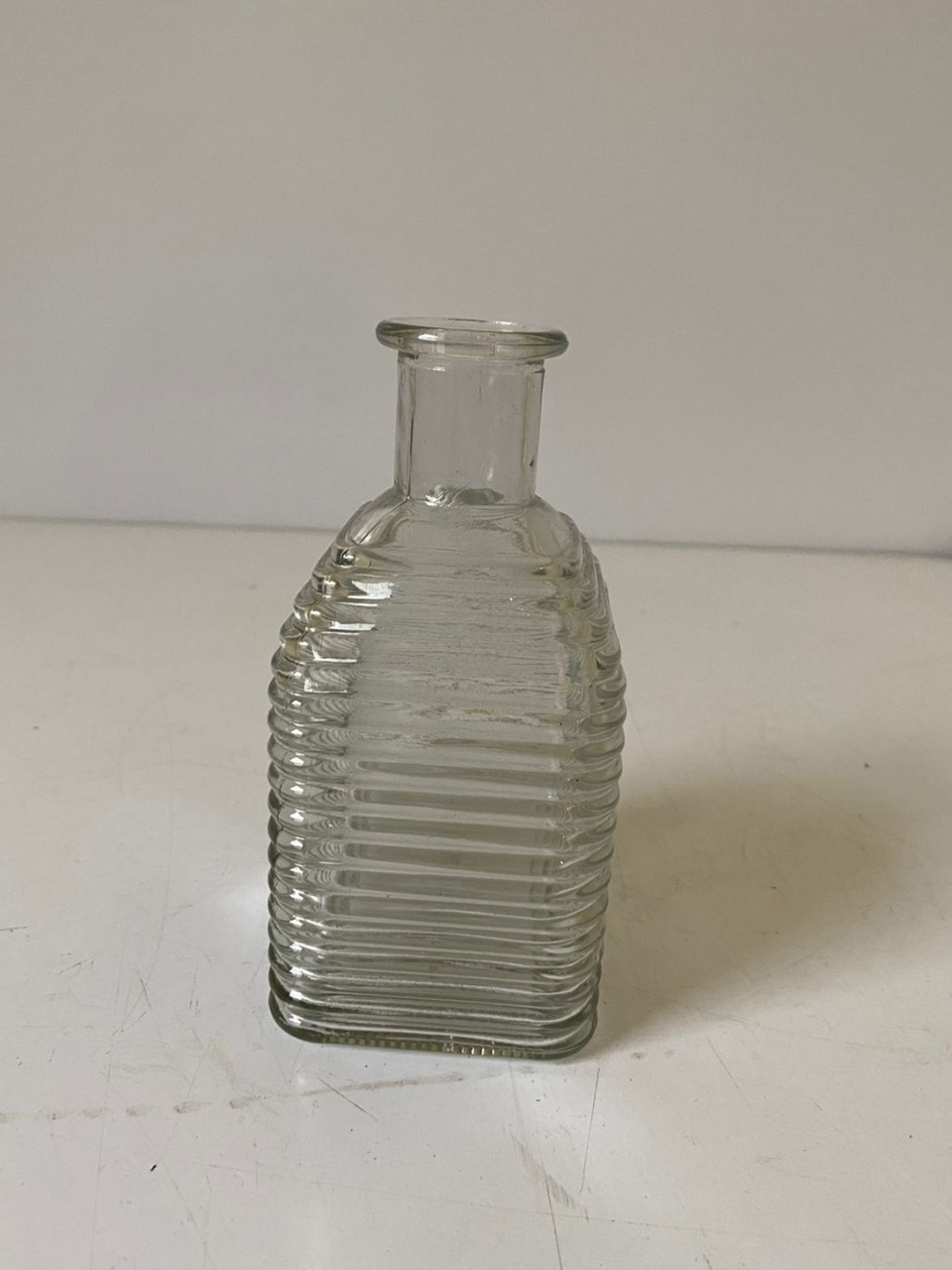 Garrafa Mini Listrada 3X14Cm - Beck Decorações