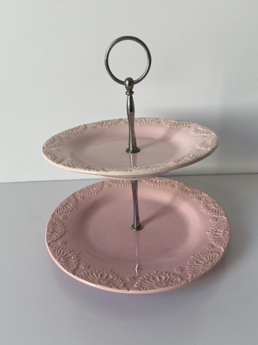 Peça 2 Andares Bordada Rc 23X19X25Cm - Beck Decorações