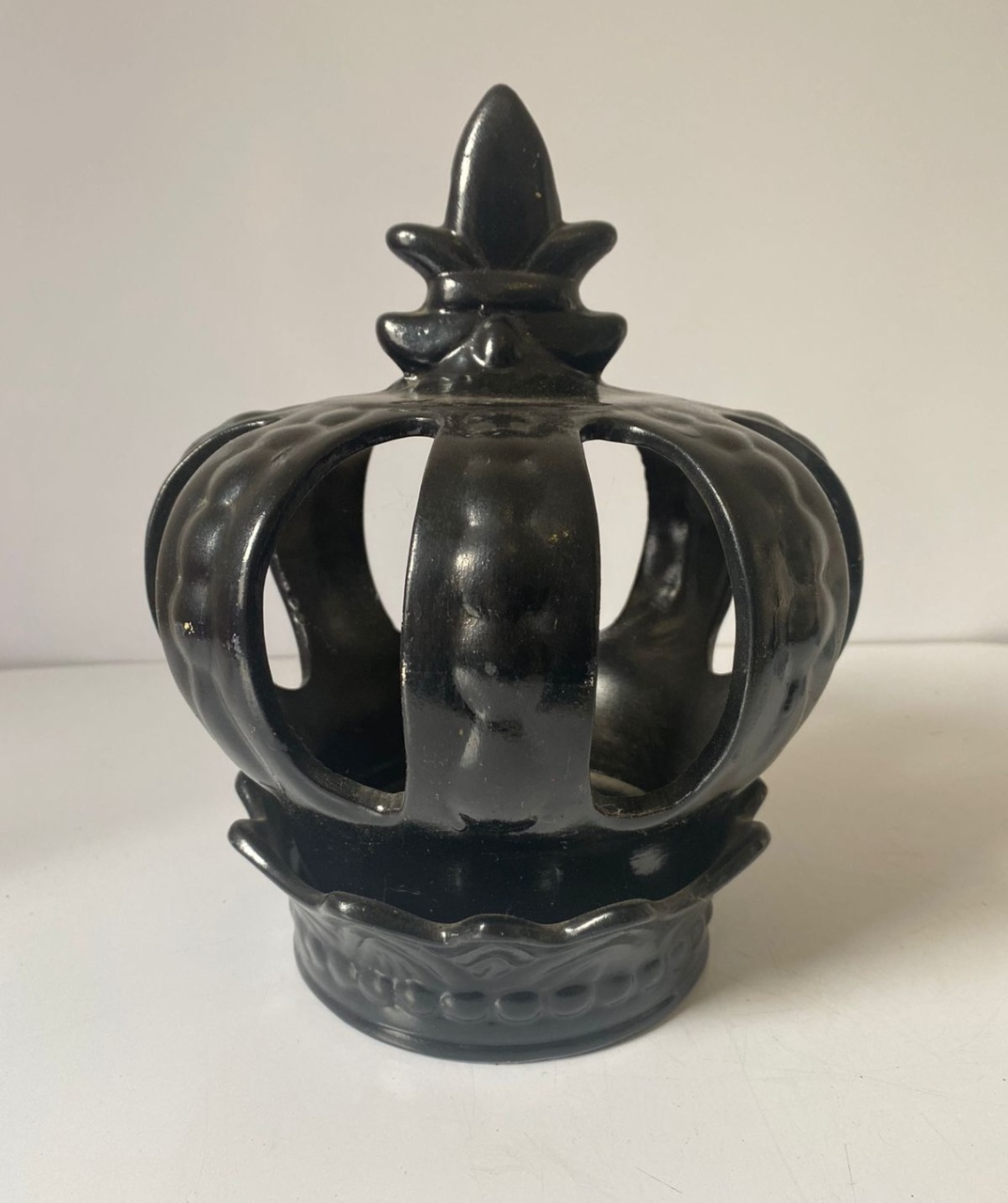 Coroa Pr 20X13X27Cm - Beck Decorações