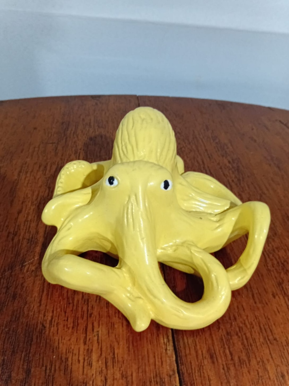 Polvo Amarelo P - Beck Decorações