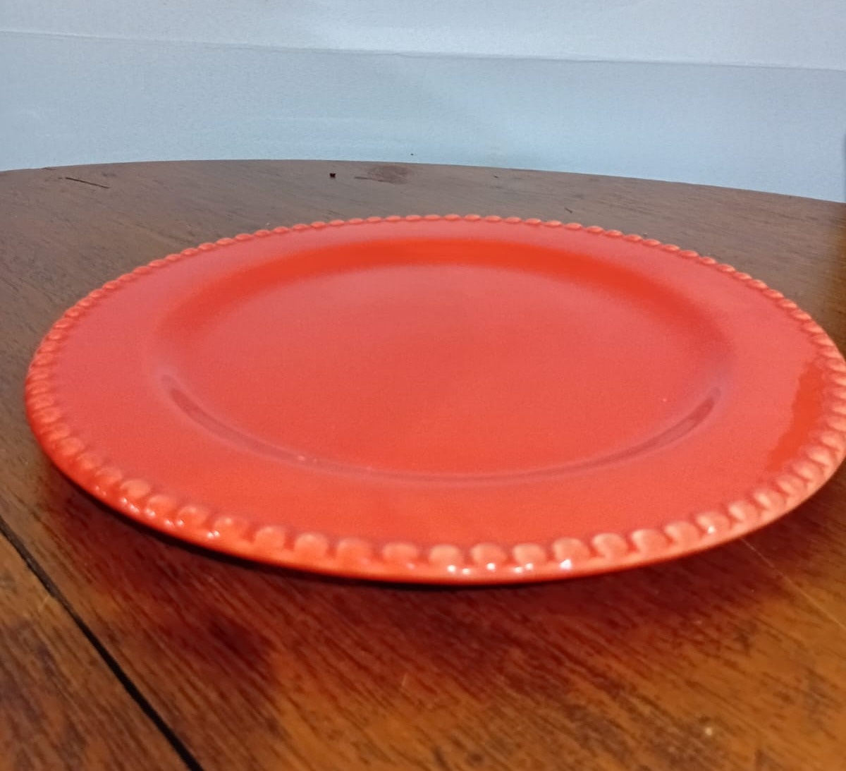 Prato Bolinha Lj 28,5X26Cm - Beck Decorações