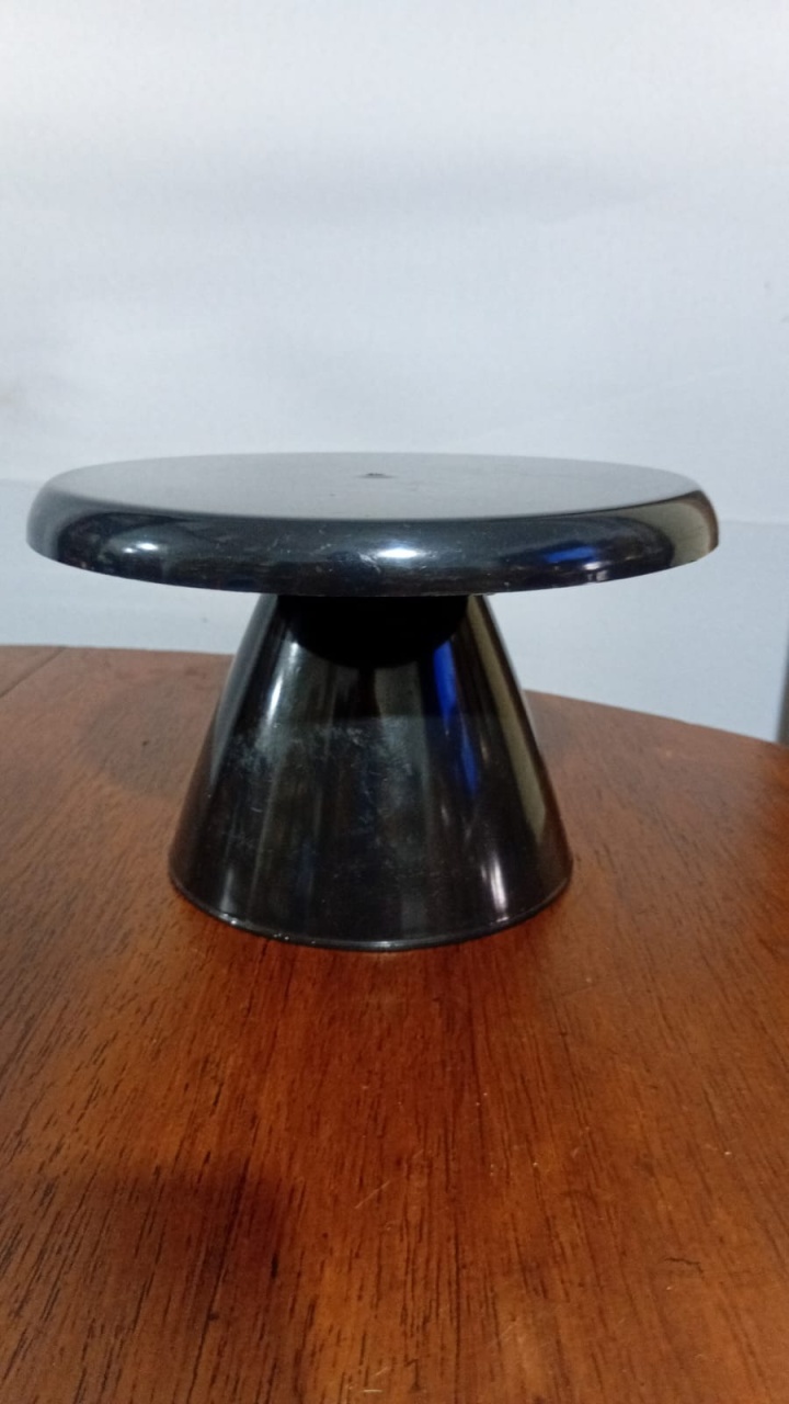 Boleira/Doce Cone Pr Pl M 25X13Cm - Beck Decorações