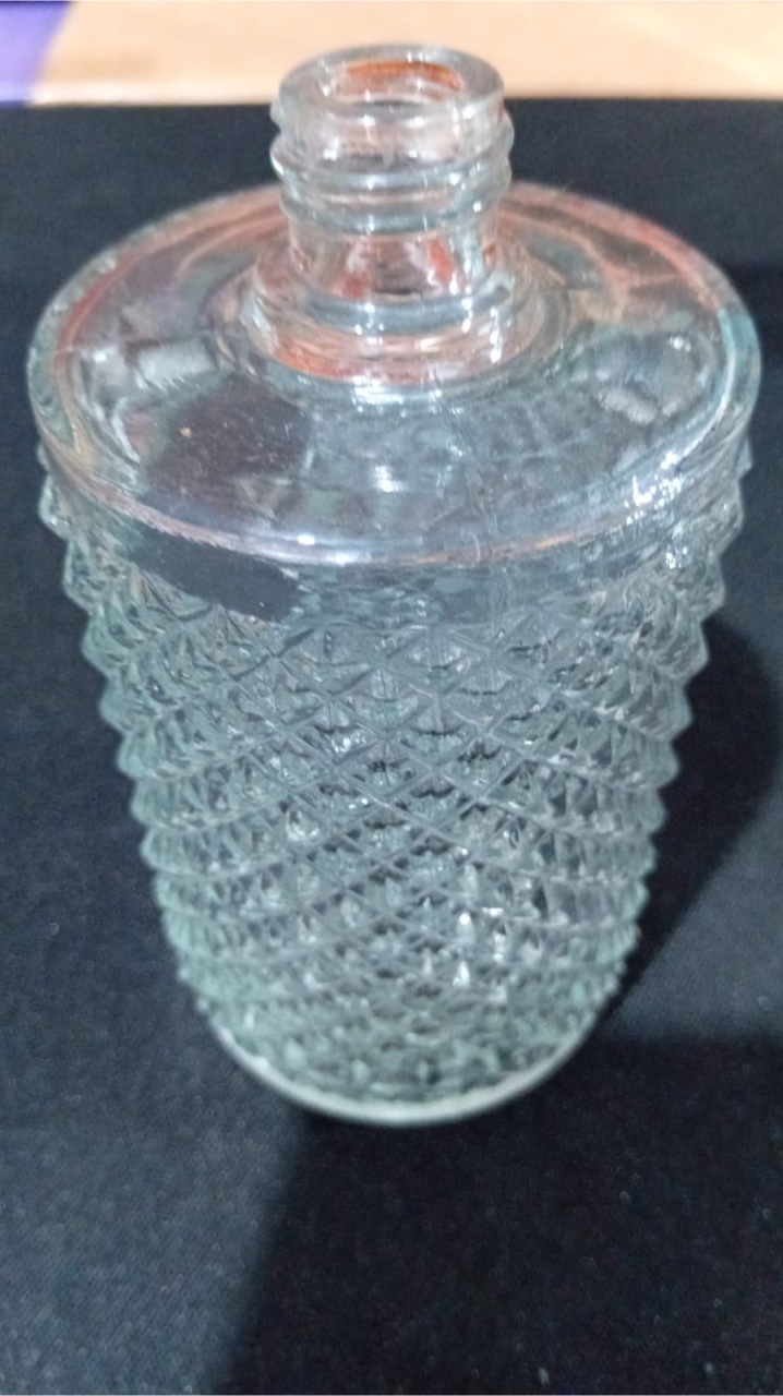 Garrafa Perfume Bico de Jaca - Beck Decorações