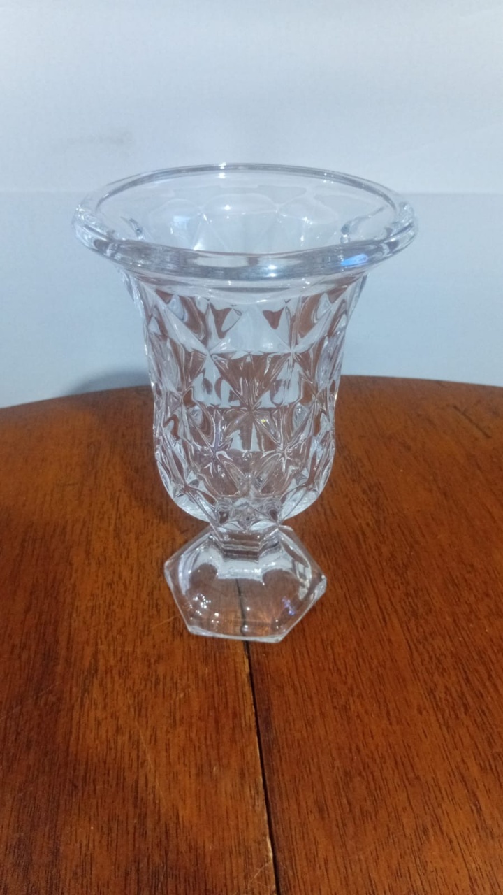 Vaso Diamond Pé Sextavado 12X20Cm - Beck Decorações