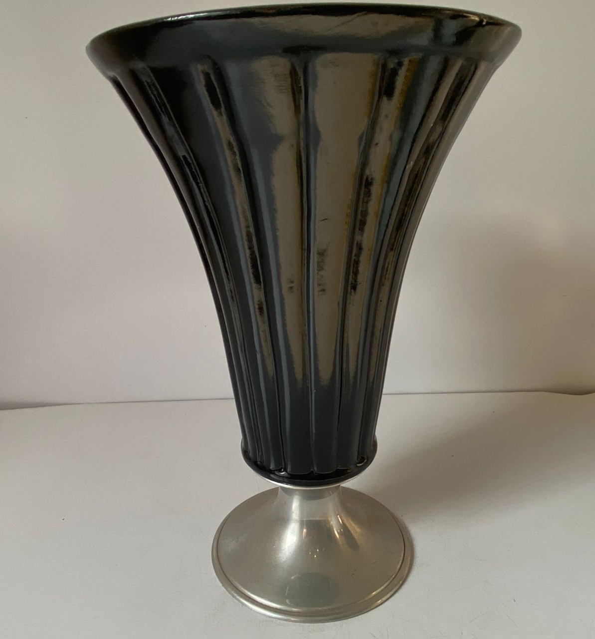 Vaso Lírio Pr 19,5X29Cm - Beck Decorações