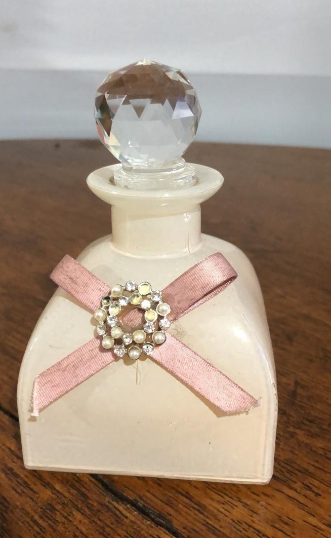 Vidro de Perfume Bojudo Rc - Beck Decorações