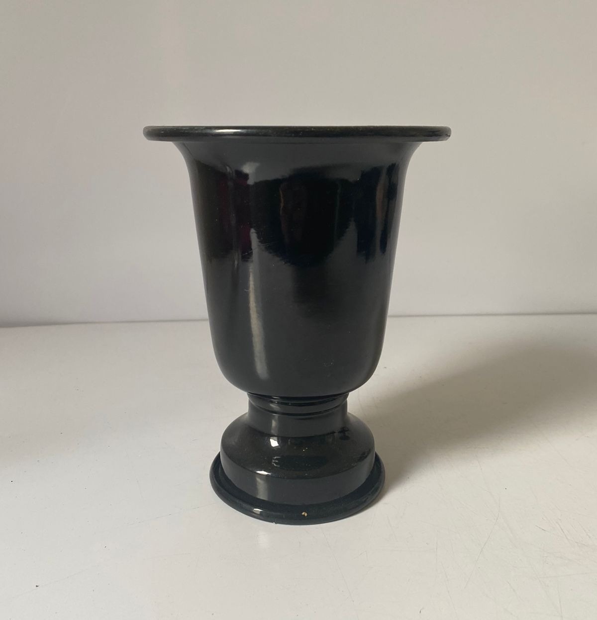 Vaso Lata Tulipa Pr 13X18Cm - Beck Decorações