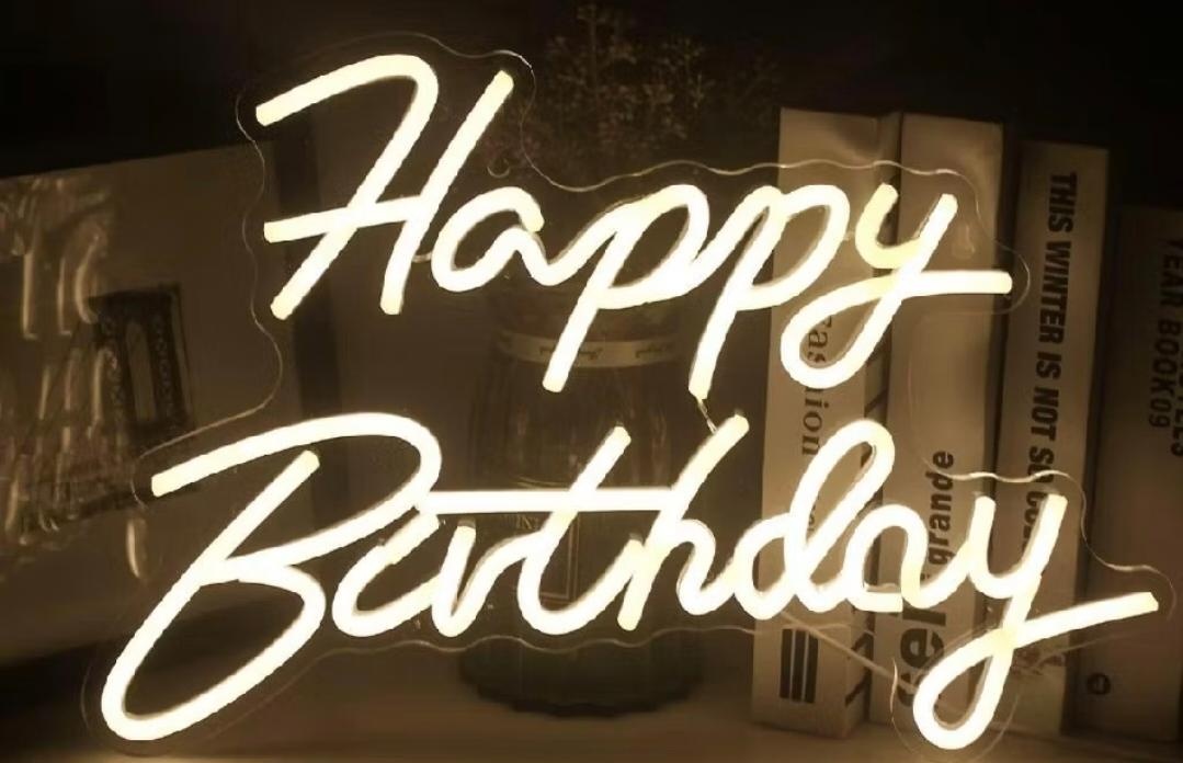Led Happy Birthday - @nossoquintalfesta 