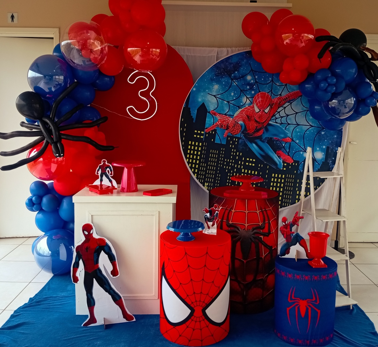 Homem Aranha - Eliana Pegue e Monte