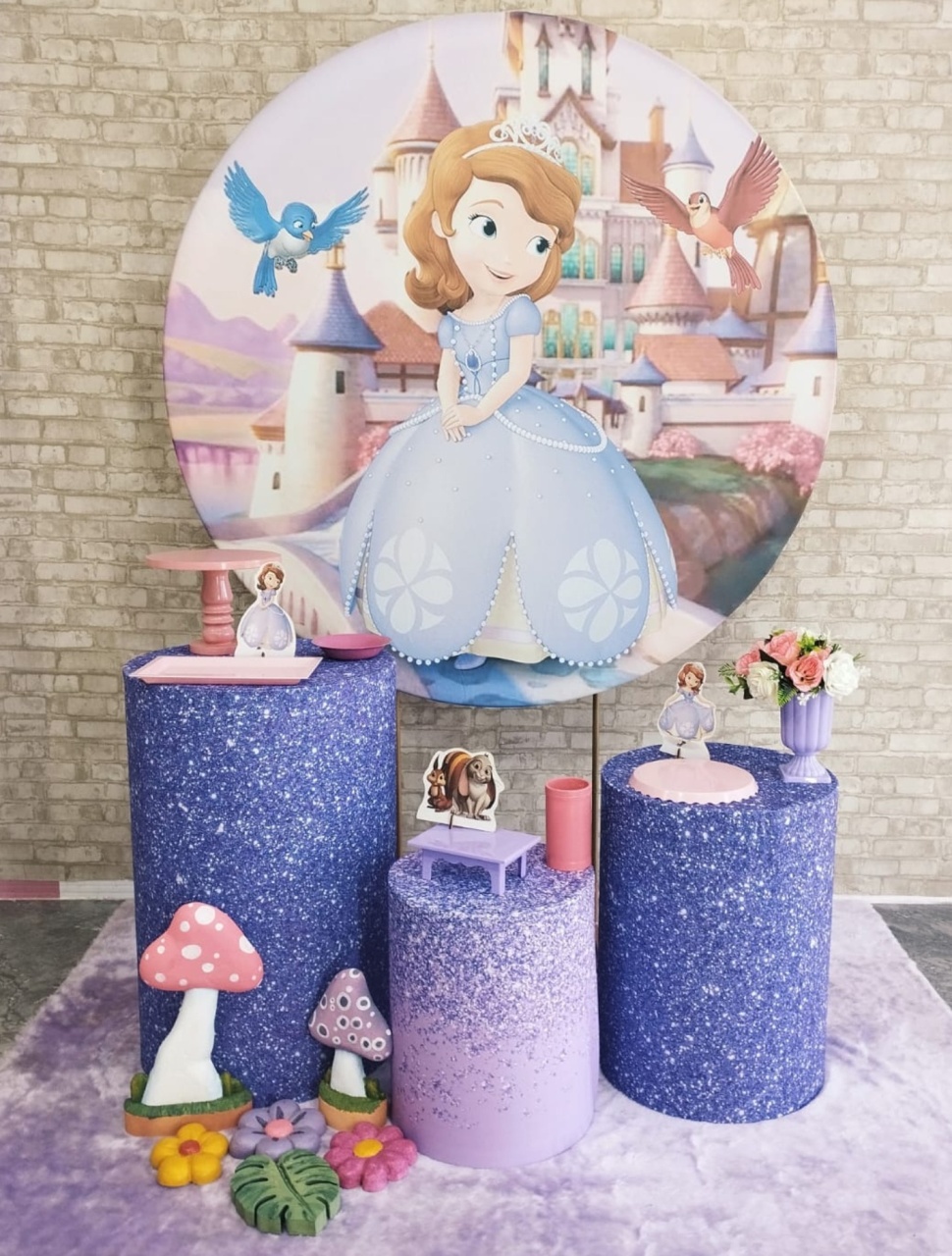 Alugar Tema Para Decoração de Festa Princesa Sofia (Modelo 1) - Majas Pegue e Monte