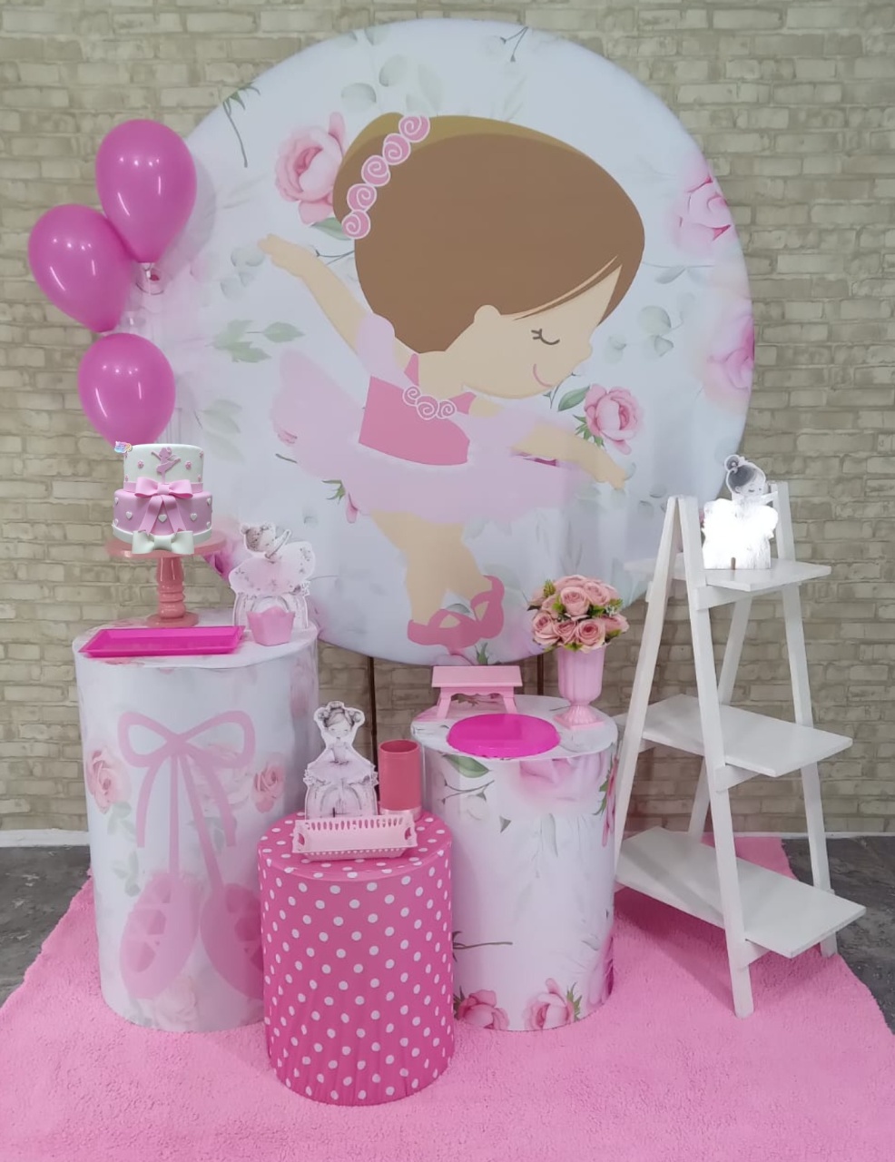 Alugar Tema Para Decoração de Festa Bailarina (Modelo 2) - Majas Pegue e Monte