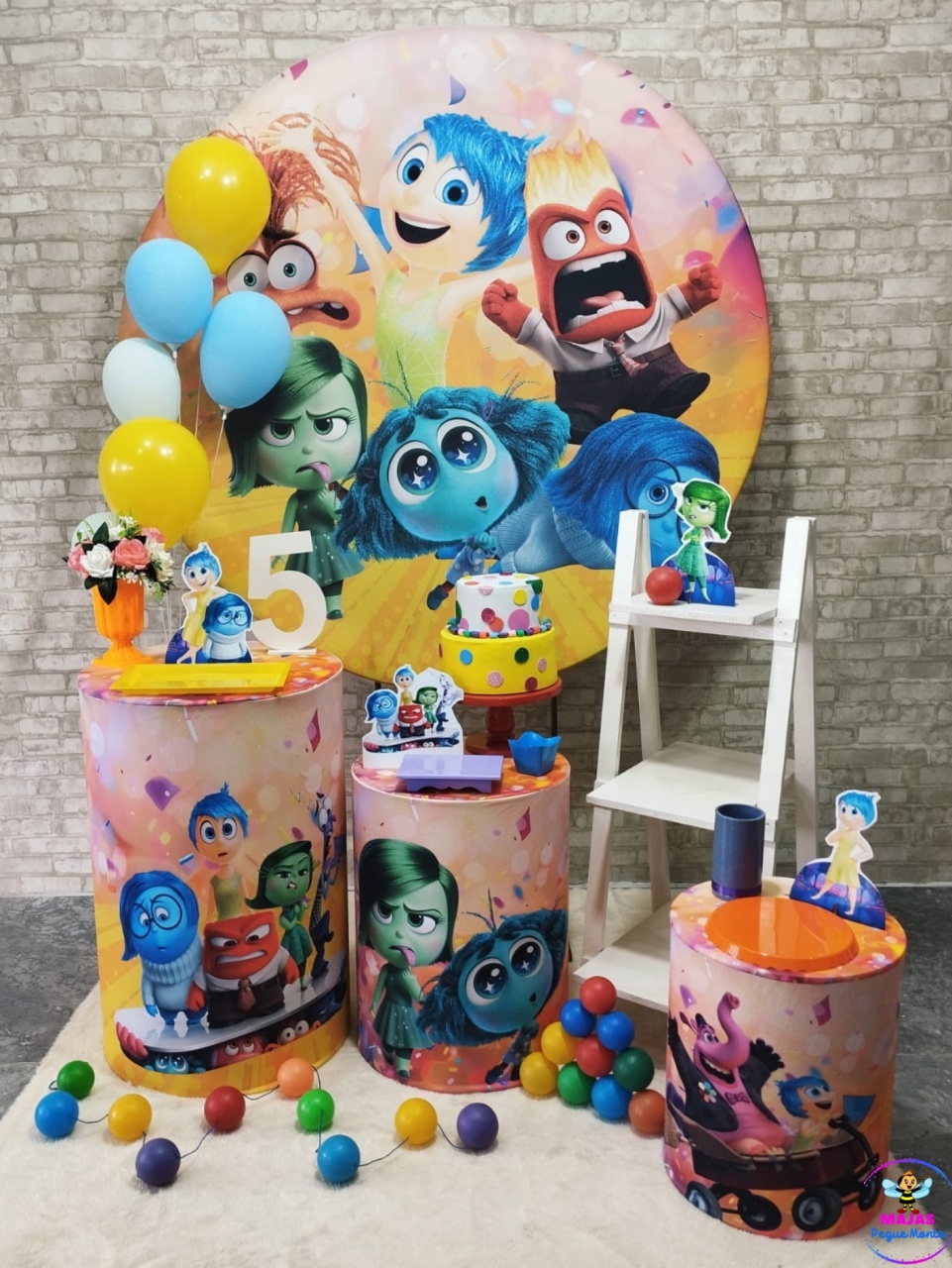 Alugue Tema Para Decoração de Festa  Divertiddamente 2 (Modelo 2) - Majas Pegue e Monte