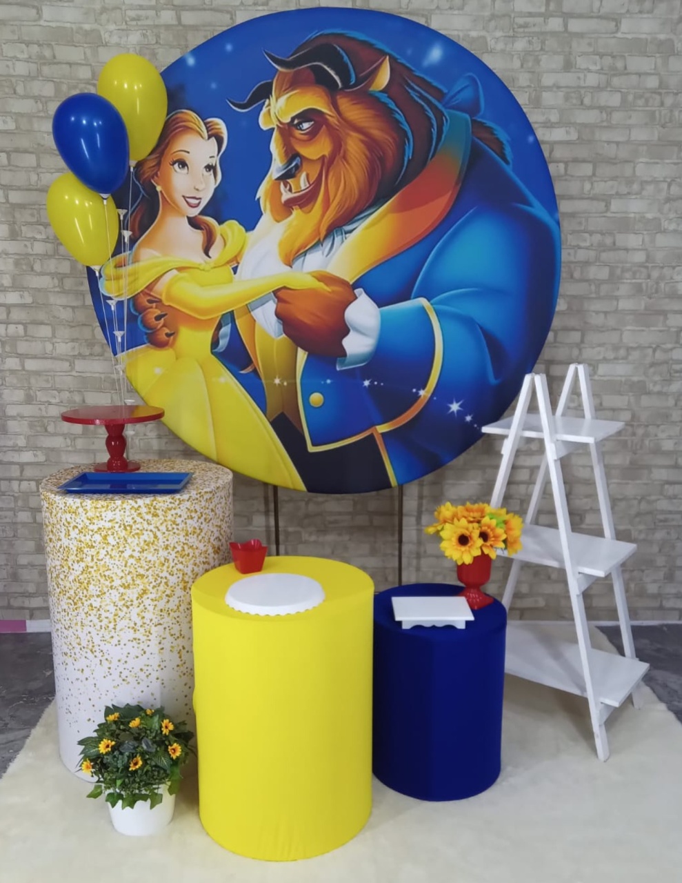 Alugar Tema Para Decoração de Festa A Bela E A Fera  (Modelo 2) - Majas Pegue e Monte