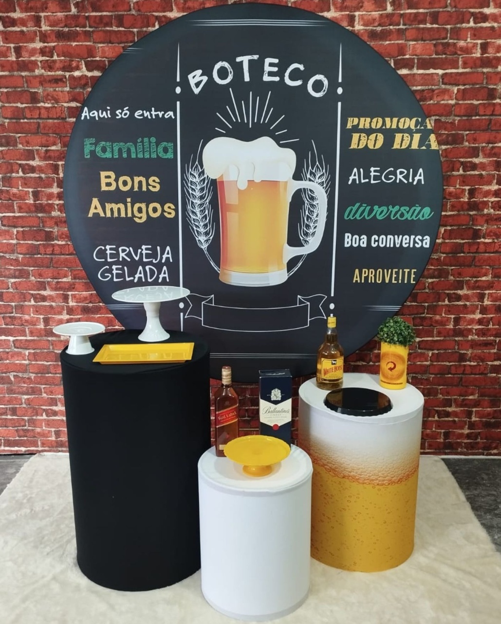 Alugar Tema Para Decoração de Festa Boteco Tecido (Modelo 1) - Majas Pegue e Monte