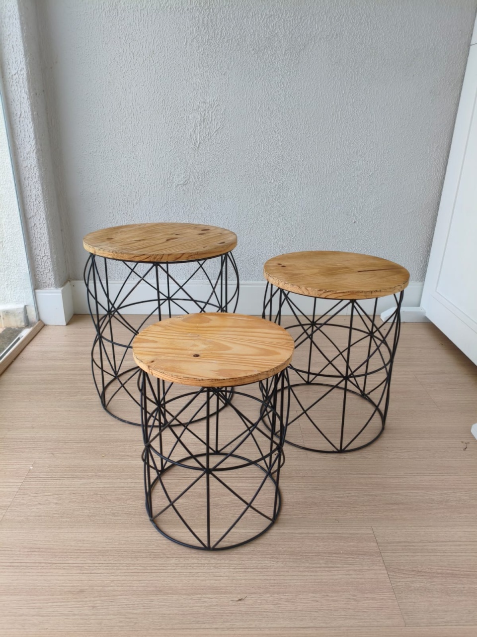 Trio de Mesas Ferro Industrial  P/M/G - Maluhe decorações 