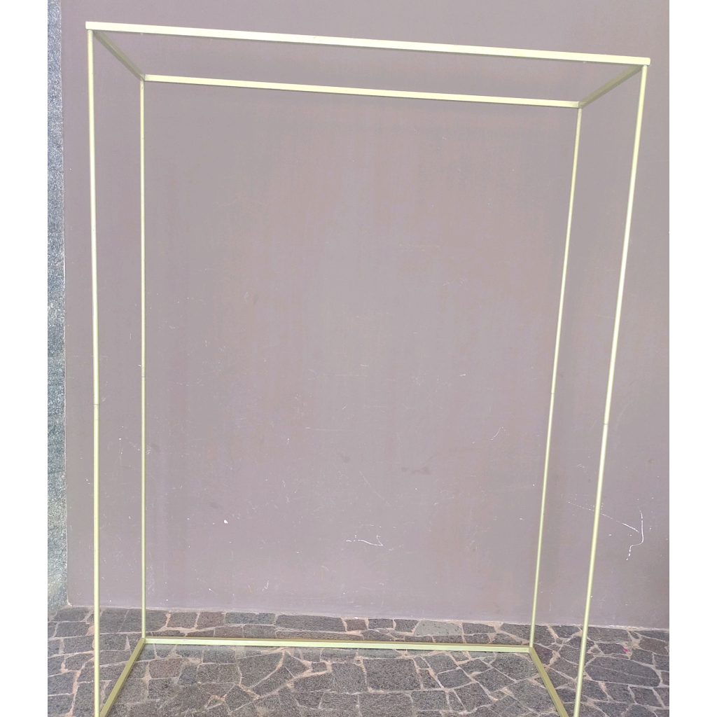 Estrutura Branca 2 D - Maluhe decorações 