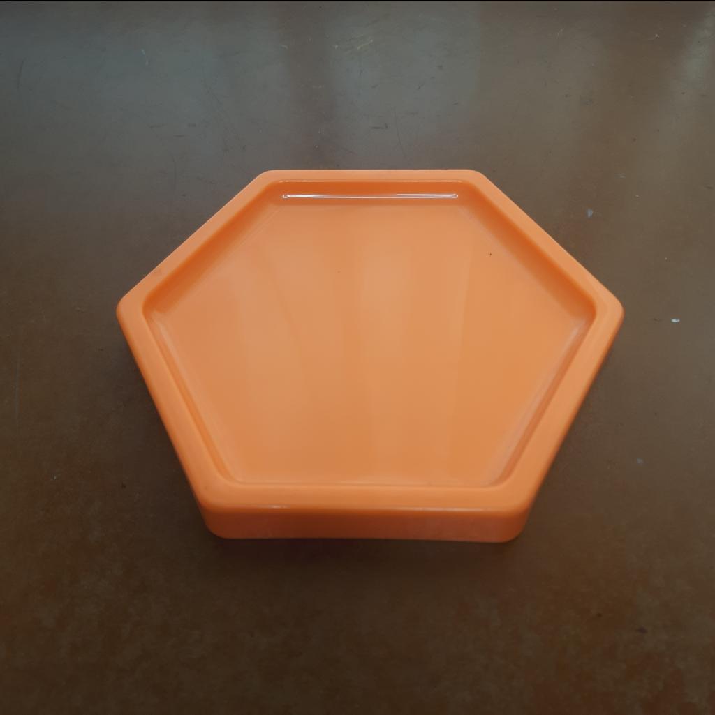 Bandeja Plástico Abs Sextavada 18Cm Laranja Claro - Maluhe decorações 
