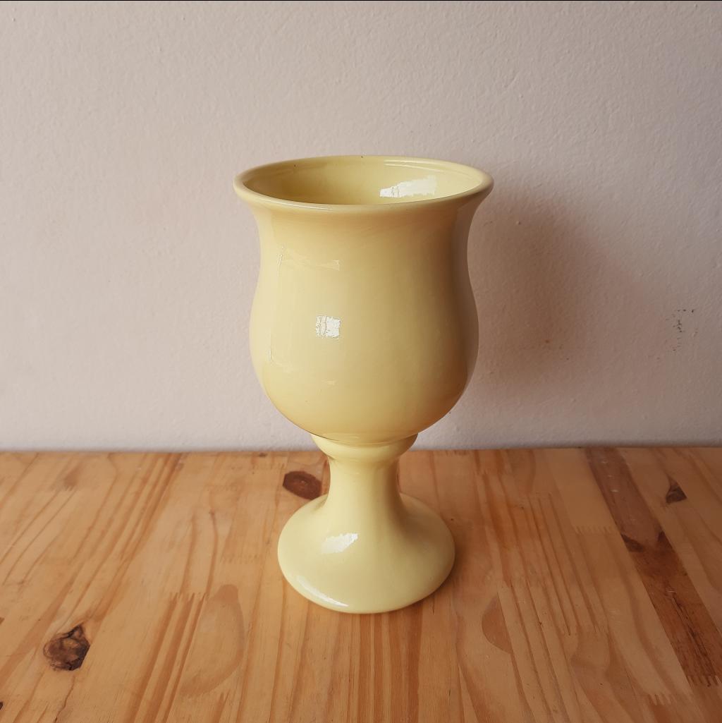 Vaso Cerâmica Amarelo Claro - Maluhe decorações 