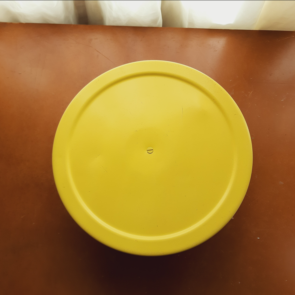 Boleira Metal Tam. M Amarela - Maluhe decorações 